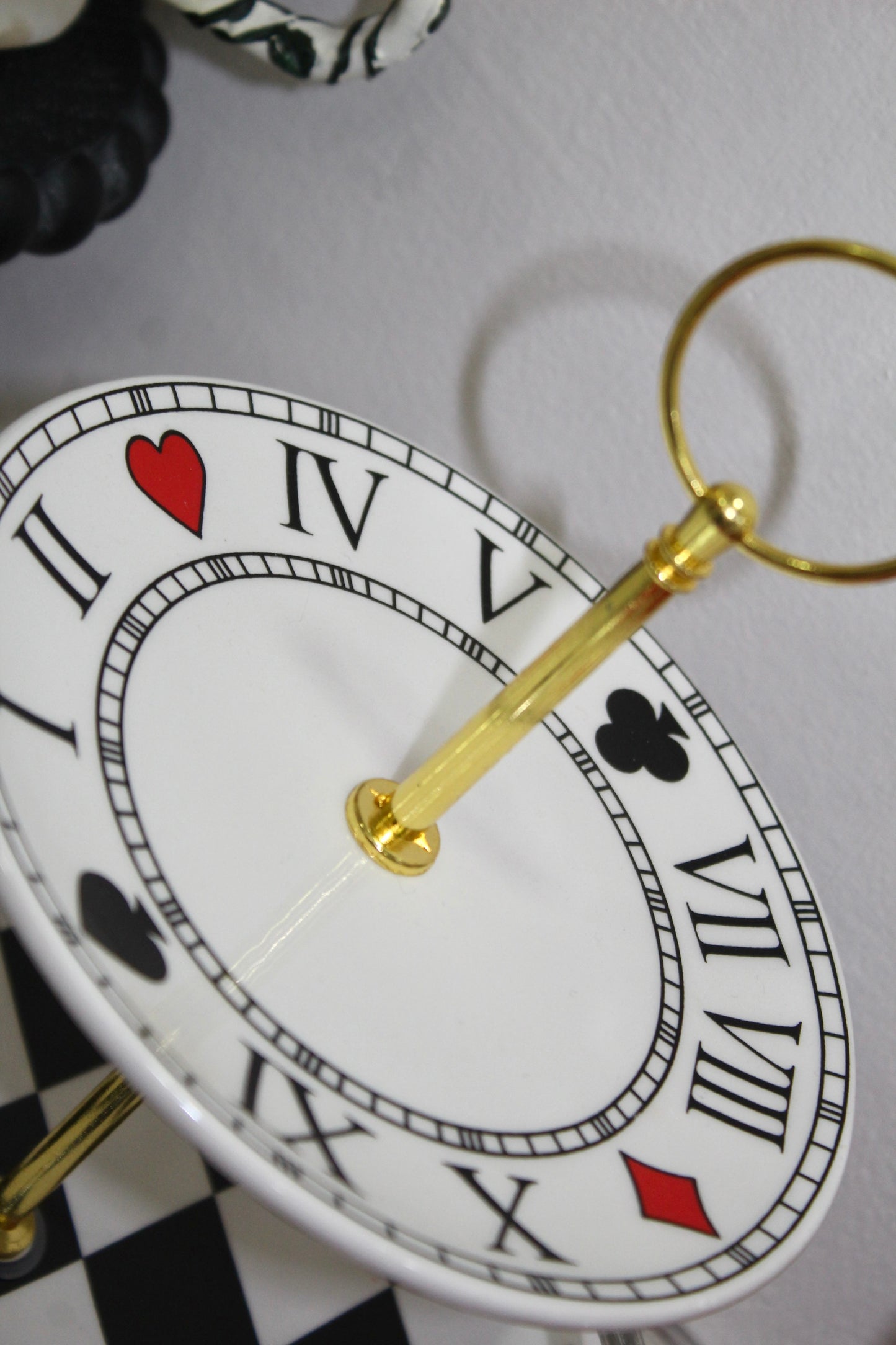 Bandeja 2 pisos “Alicia en el país de las maravillas”