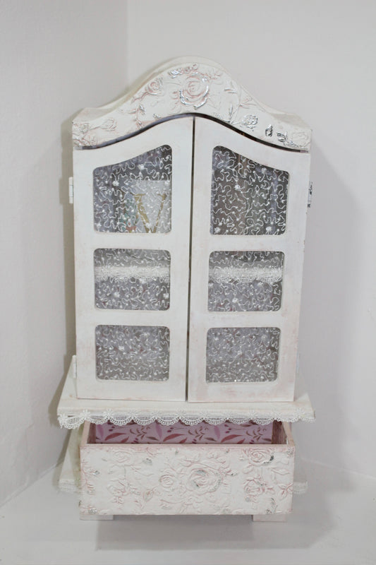 Precio roperito  vintage de puertas chico