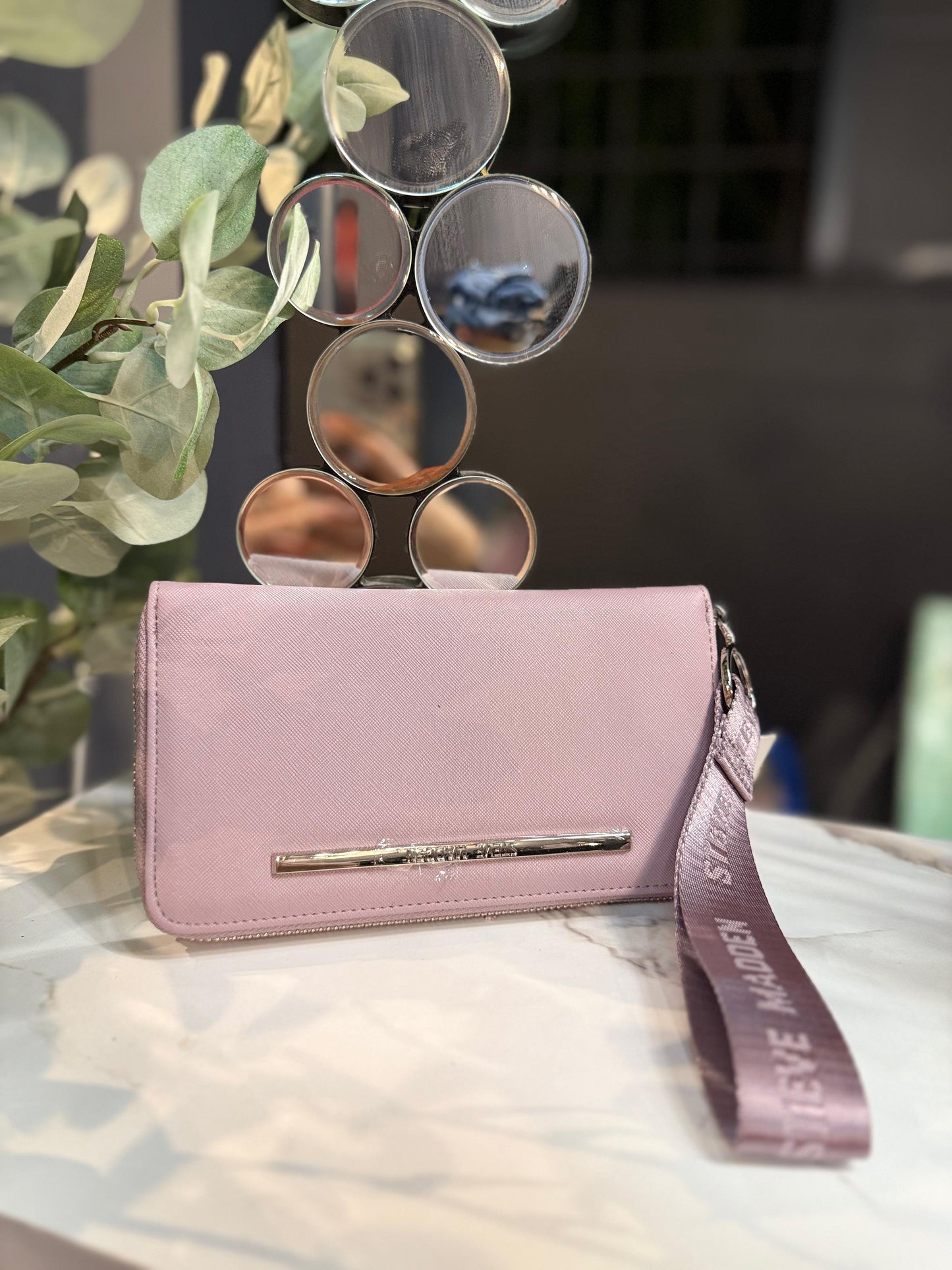 Cartera Steve Madden rosa