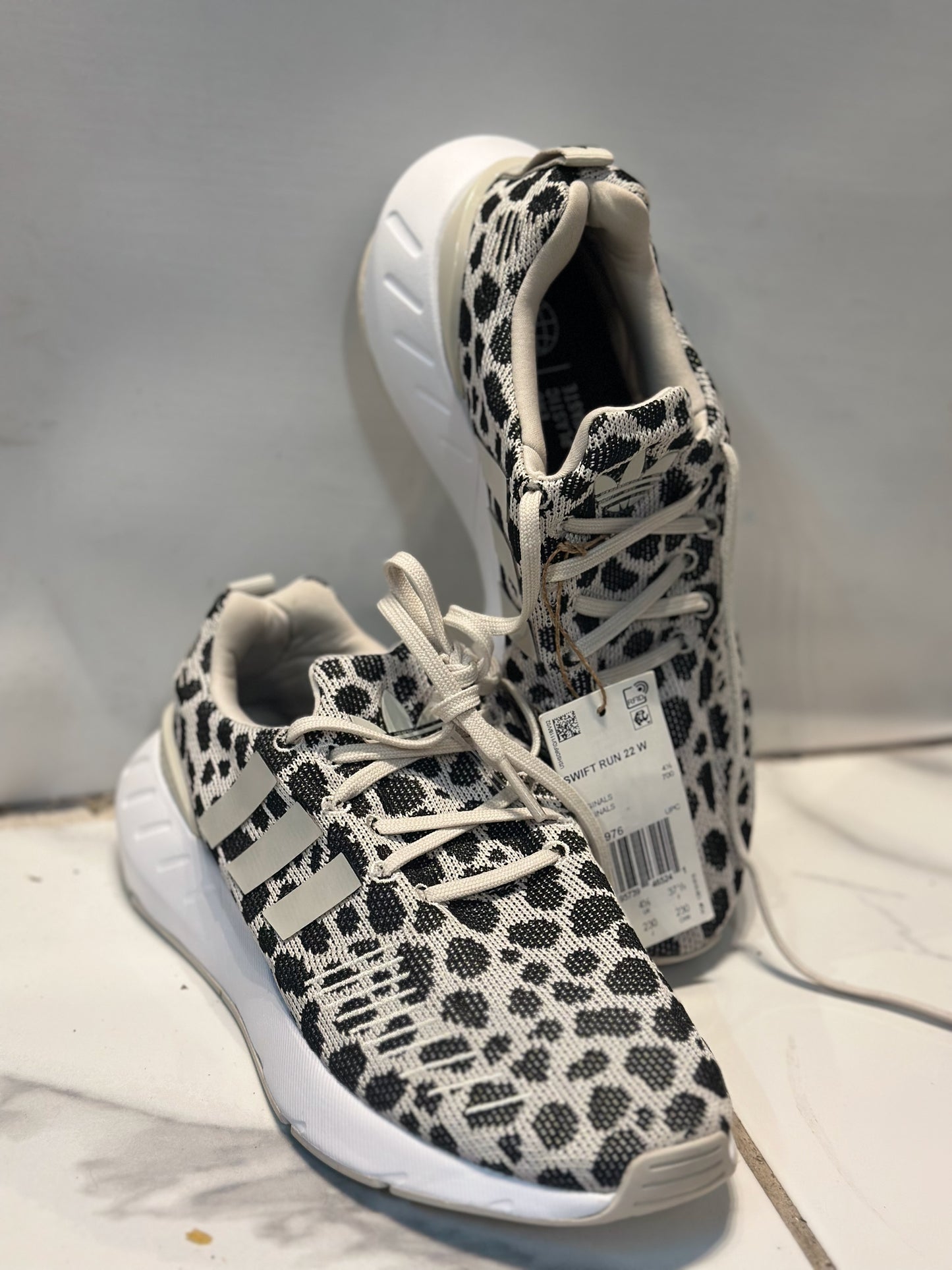 Adidas Swift Run Leopardo