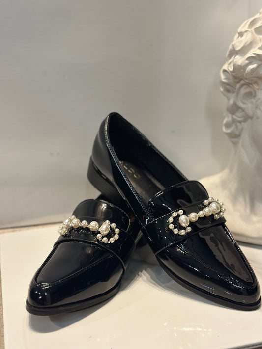 Zapatos charol negro Aldo