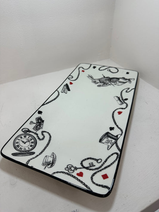 Plato rectangular Alicia en el país de las maravillas