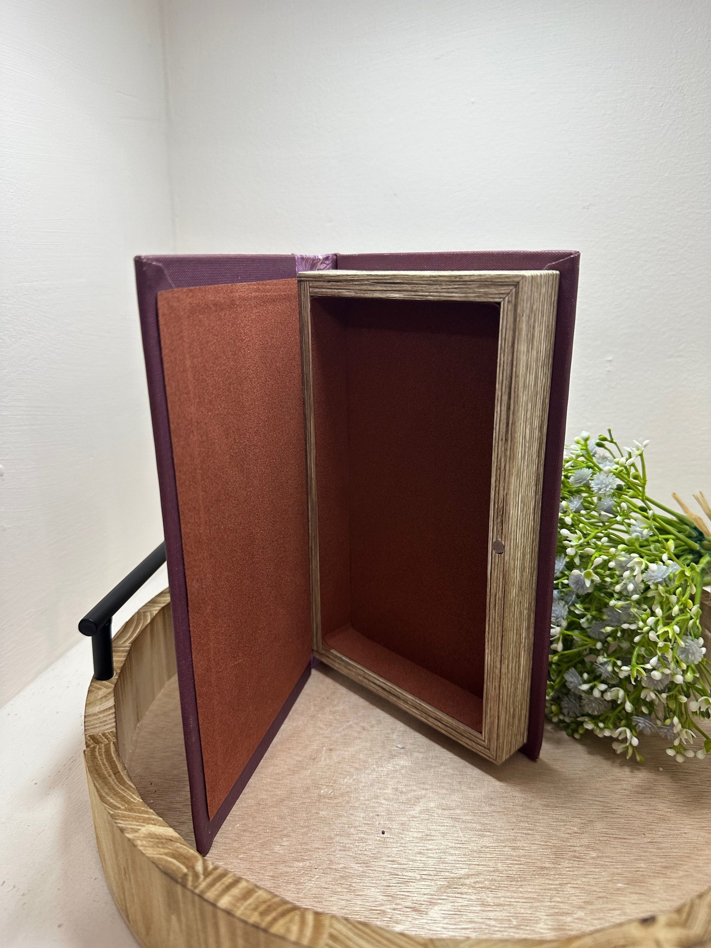 Libro madera pequeño