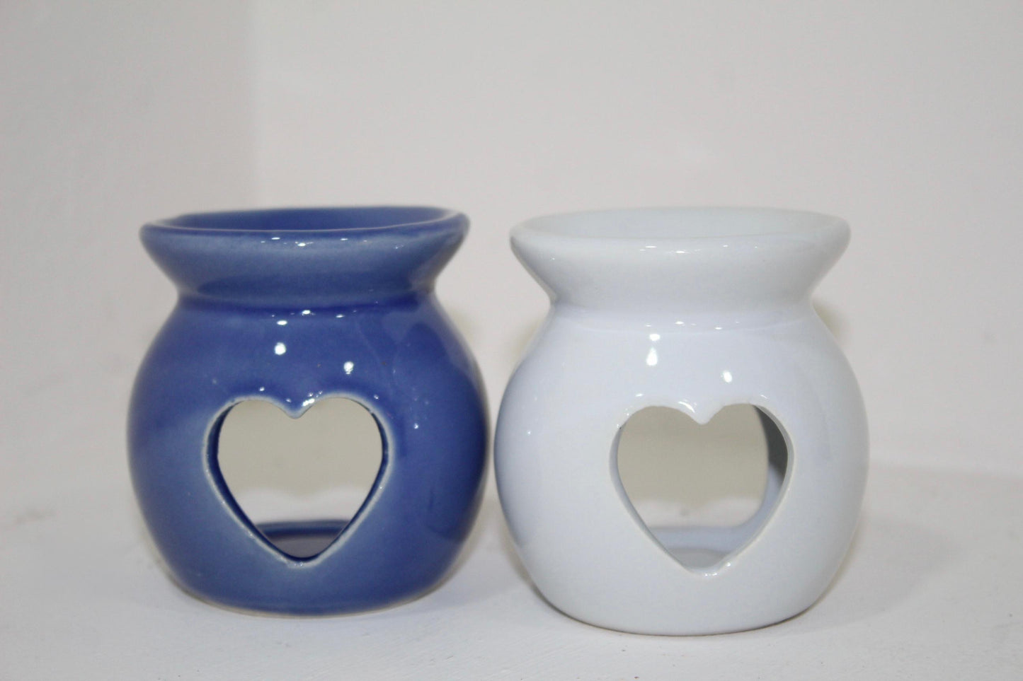 Calentador de cera  y aceites esenciales forma de corazón