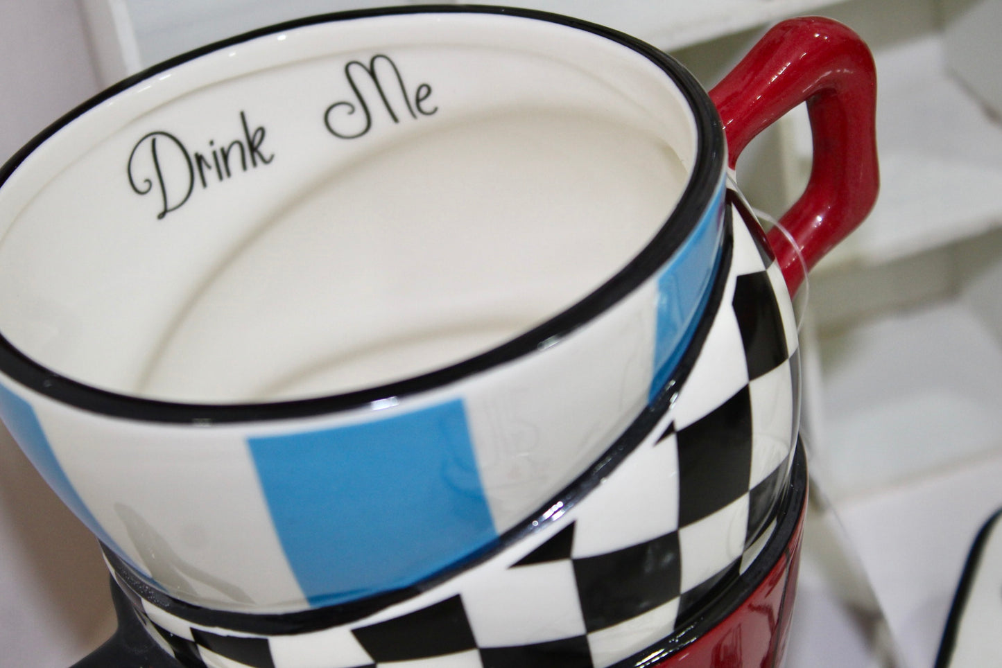 Taza Alicia en el país de las maravillas