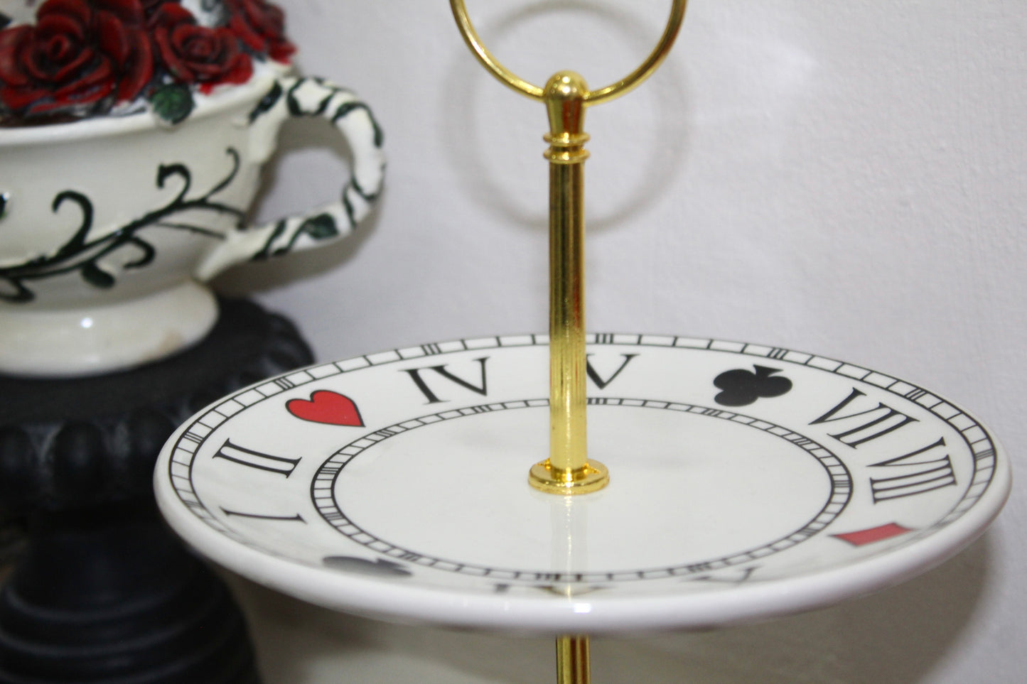 Bandeja 2 pisos “Alicia en el país de las maravillas”