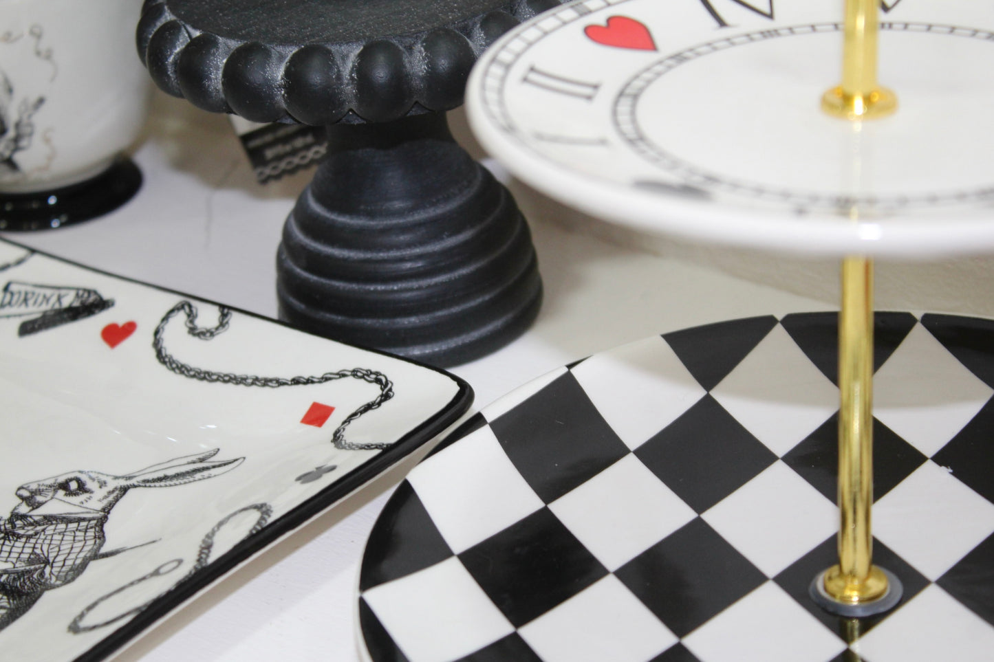 Bandeja 2 pisos “Alicia en el país de las maravillas”