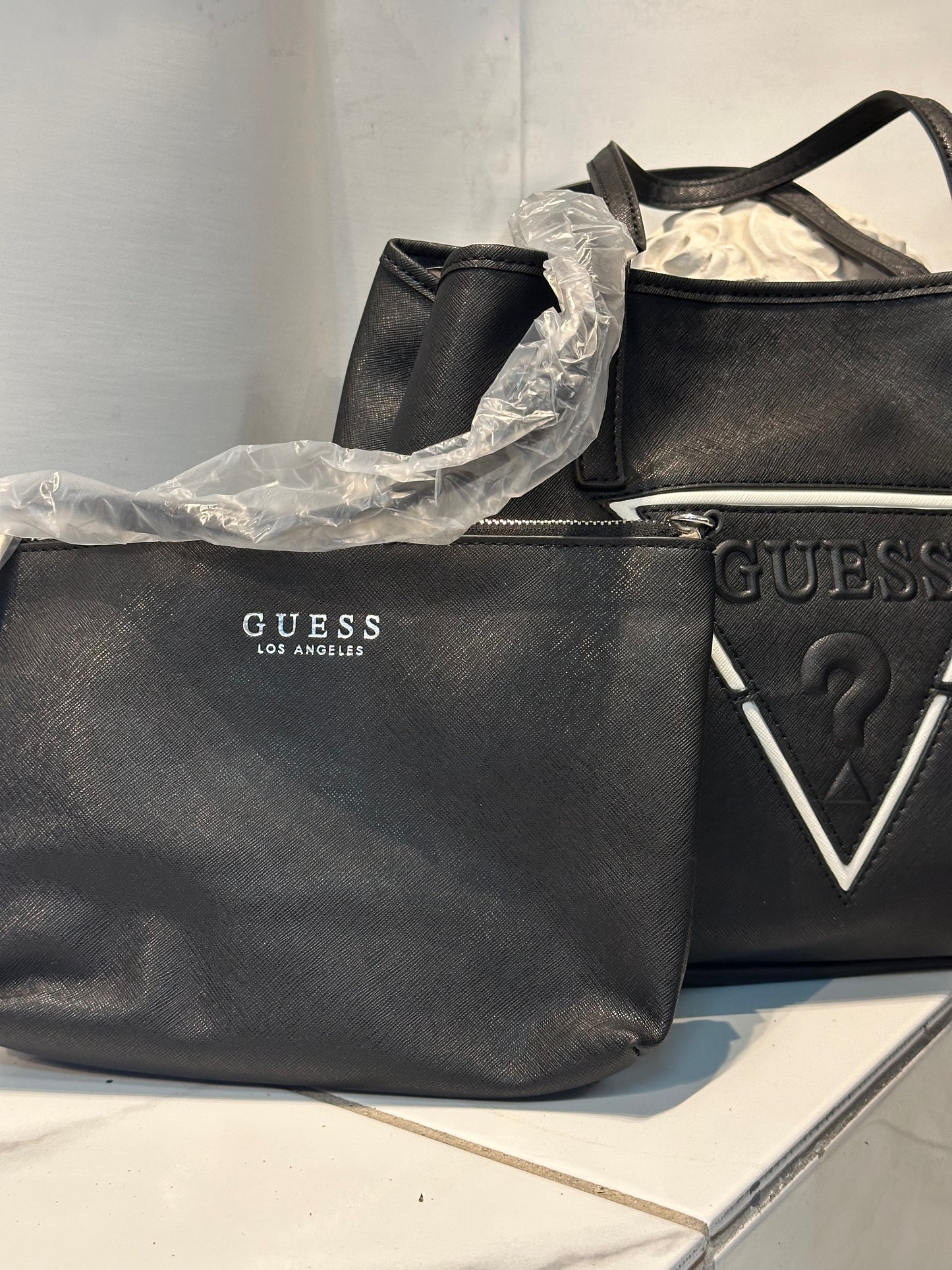 Bolsa tote Guess