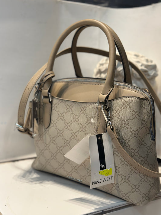Bolso Nine West tipo satchel