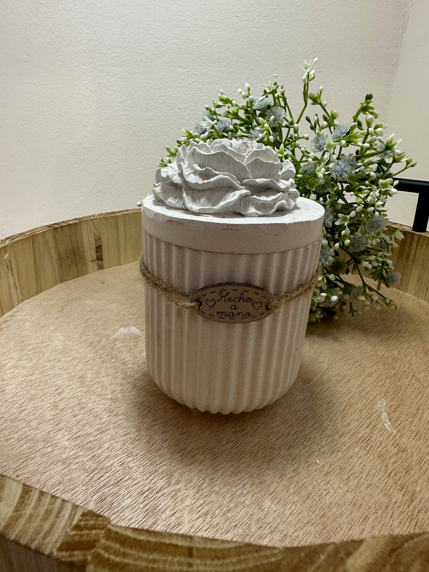 Vela alhajero  Rosa pequeña