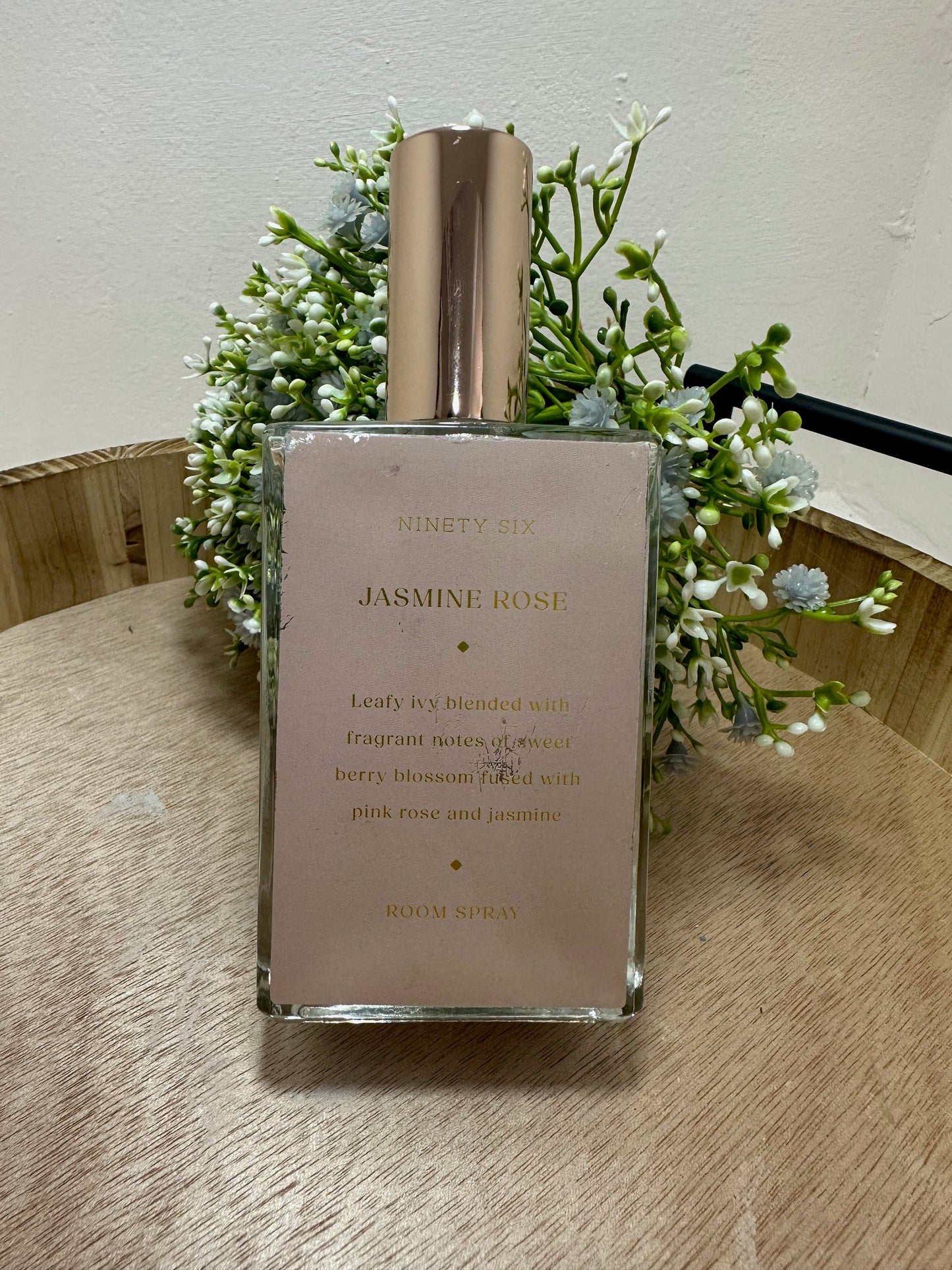 Aromatizante de cuarto jazmín y rosas