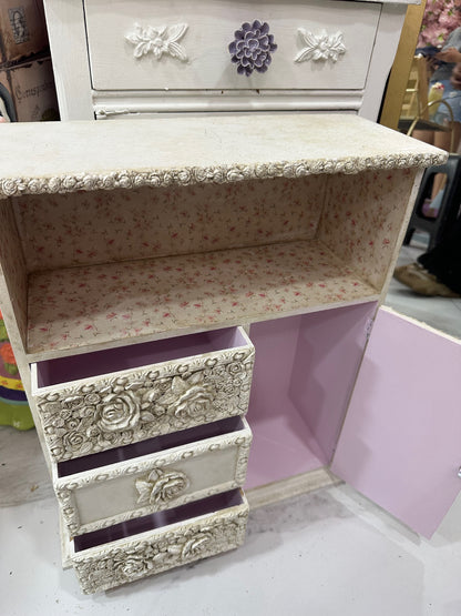 Mueble vintage con cajonera pequeño