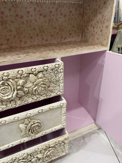 Mueble vintage con cajonera pequeño