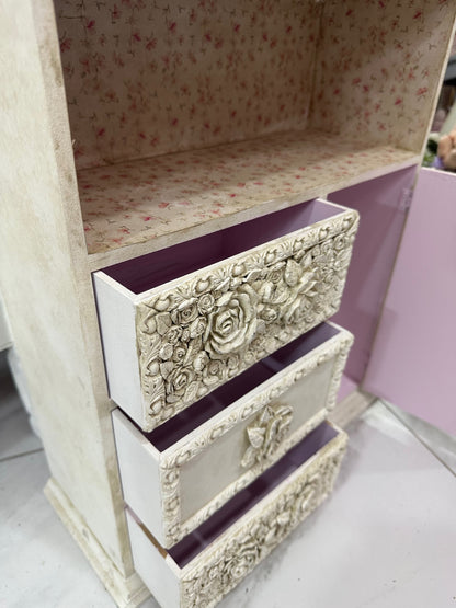 Mueble vintage con cajonera pequeño